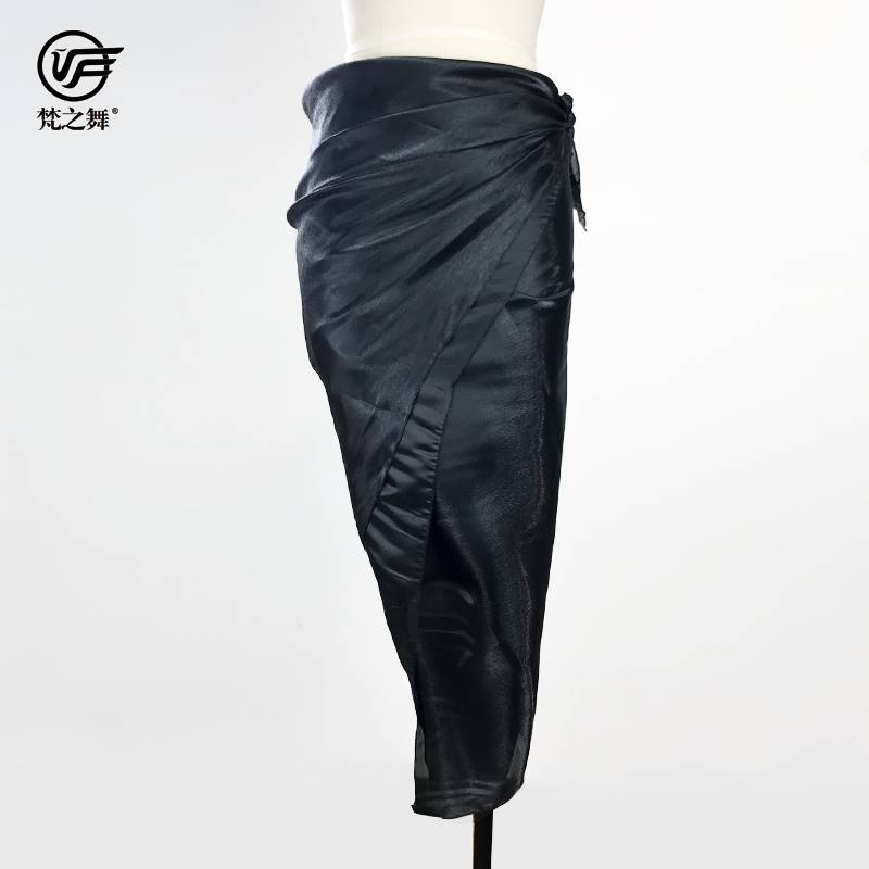Y-2062 BLACK ASS TOWEL
